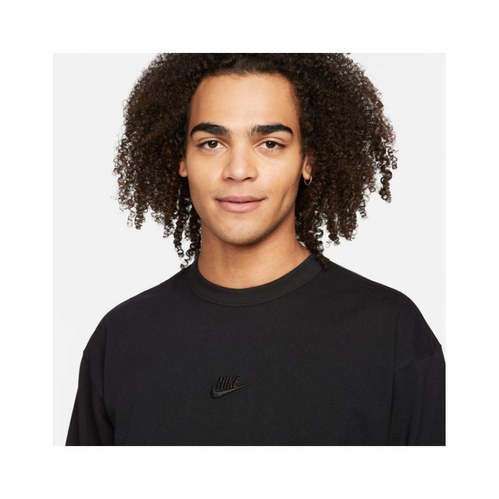 Nike Premium EssenTials T shirT