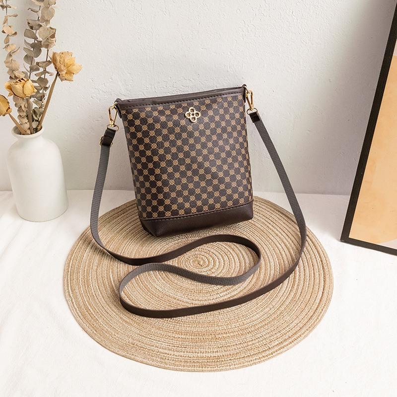 Retro Printing Fashion Bucket Bag Single Shoulder Crossbody Women's Bag Niche Design Large Capacity