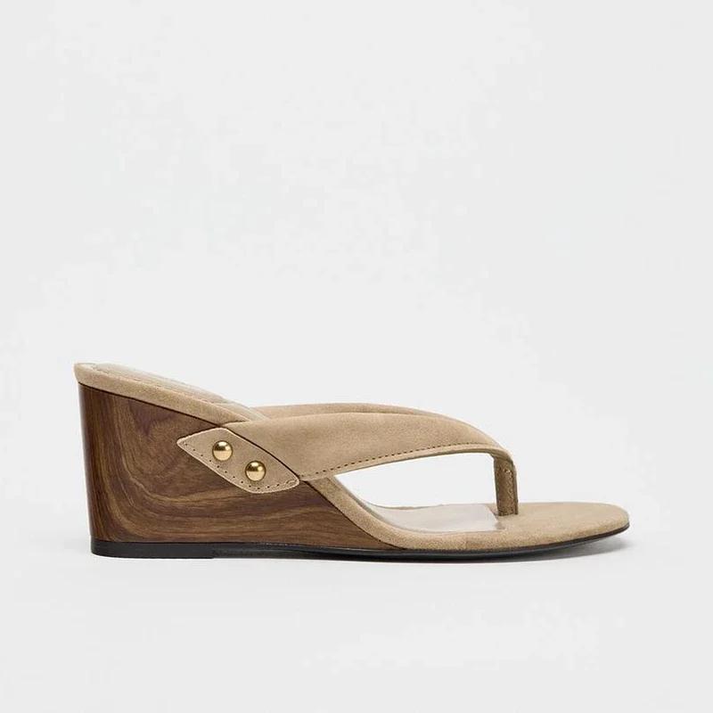 Fashion Round Toe Open Toe Beach Flip Flops Summer New Outside Wear Versatile Not Tired Foot Clip-in High Heel Sandals