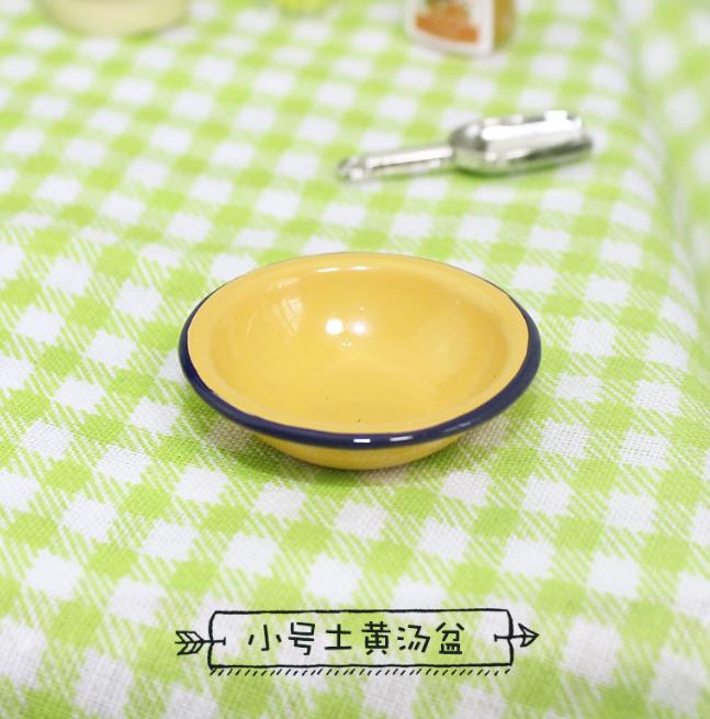 1/6 1/12  Doll House Simulation Miniature Mini Old Style Soup Pot Model Decor