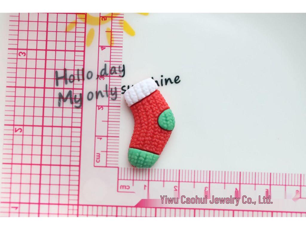 Handgefertigte Weihnachtsdekorationen aus Harz: DIY Dekorations-Aufnäher & Cremekleber Geschenkbox Set