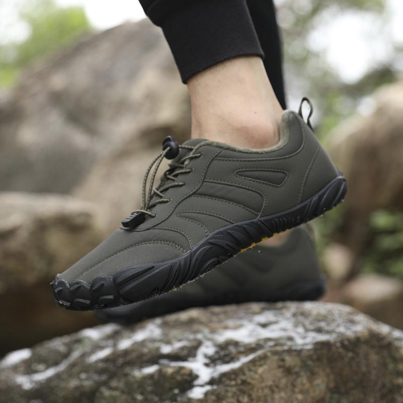 Plush Warm Cotton Shoes Barefoot Outdoor Hiking Shoes Non-slip Walking Trekking Shoes Winter Climbing Sneakers