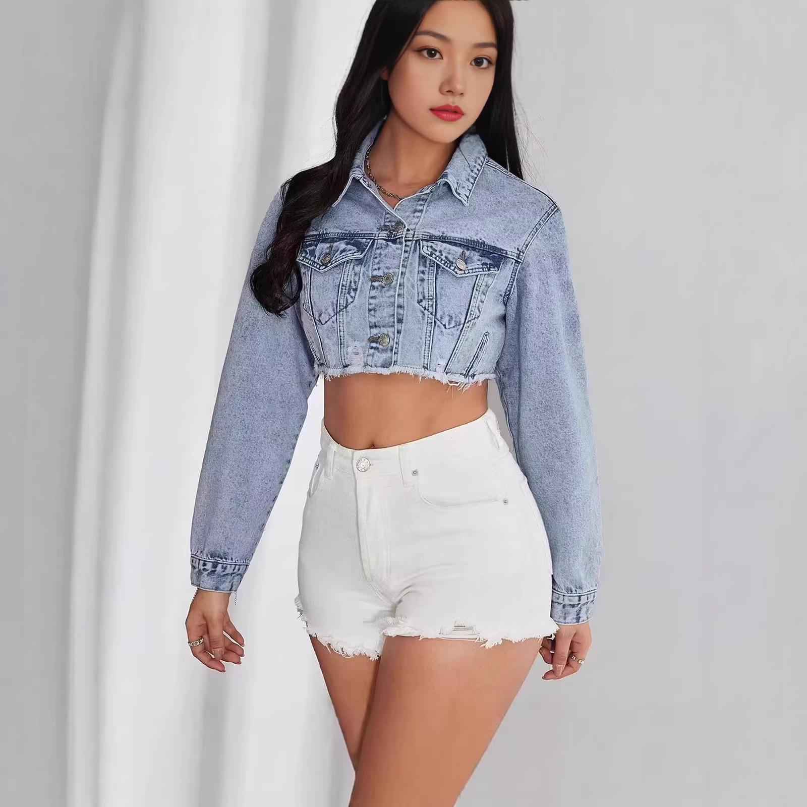Джинсовая куртка Womejeans 2026, обрезной низ, стираная, узкий крой, джинсовая короткая куртка Small синий