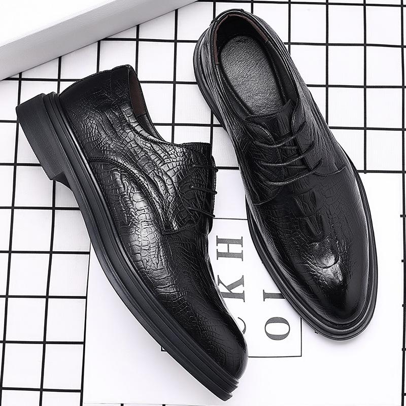 2025 new men's formal leather shoes men's business leather shoes genuine leather single shoes British style office commuter wedding shoes
