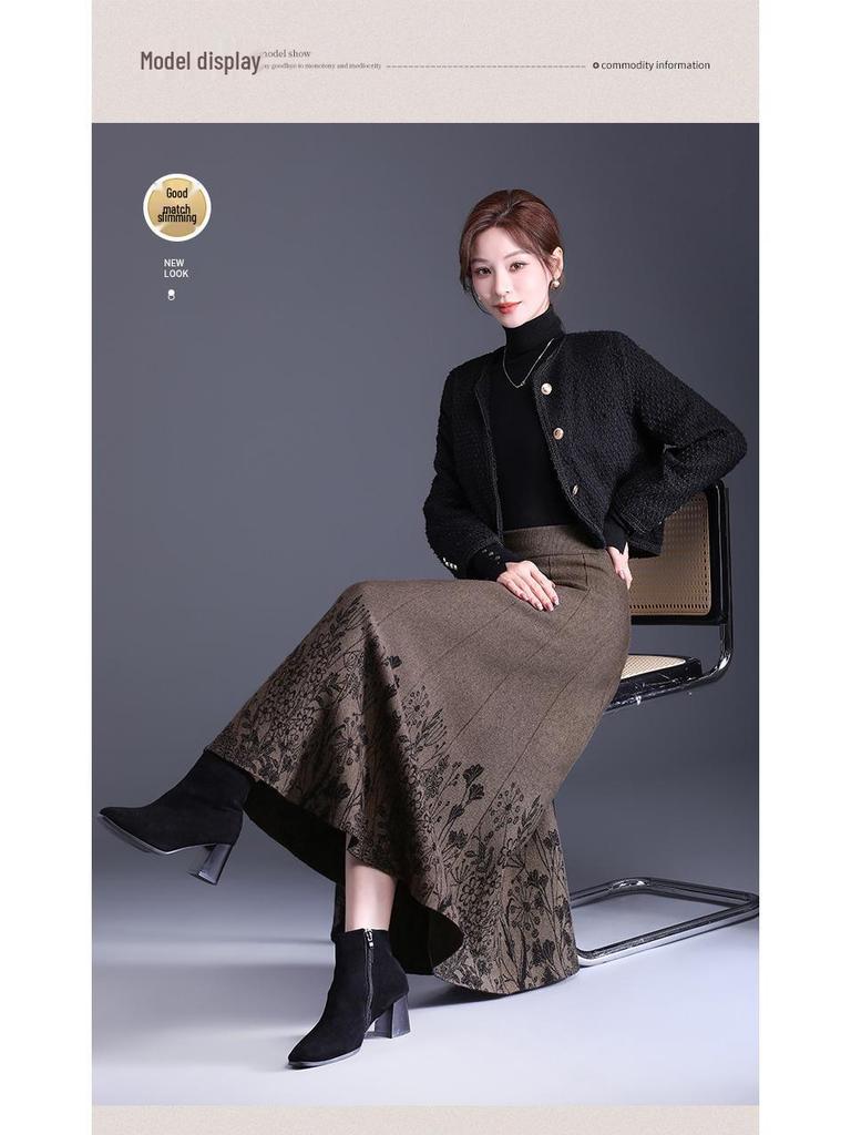 2025 Autumn/Winter Floral Knitted Wool A-Line Skirt - High Waist, Elastic, Thick Long Swing Skirt