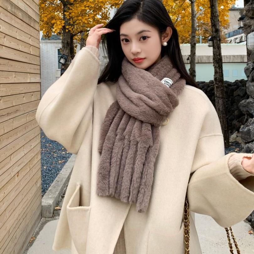 Scarf Women's Winter New High-end Korean Version Versatile Warm Thickened Plush Tassel White Student Scarf