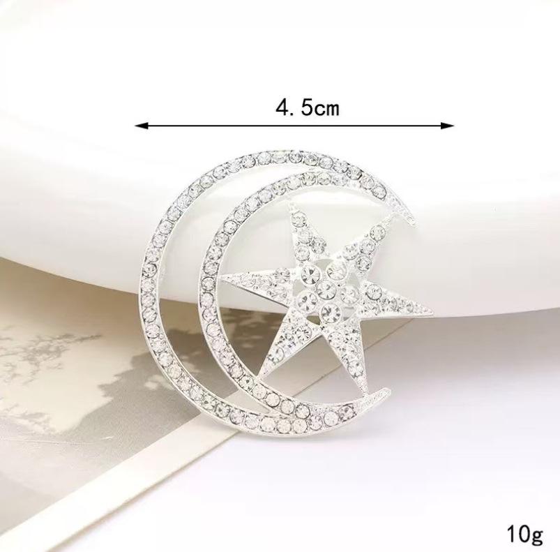 

Baroque Luxury Moon Star Design Men s Women s Brooch Pins Jewelry Accessories Wedding Holiday Party Couple Surprise Gift срібний