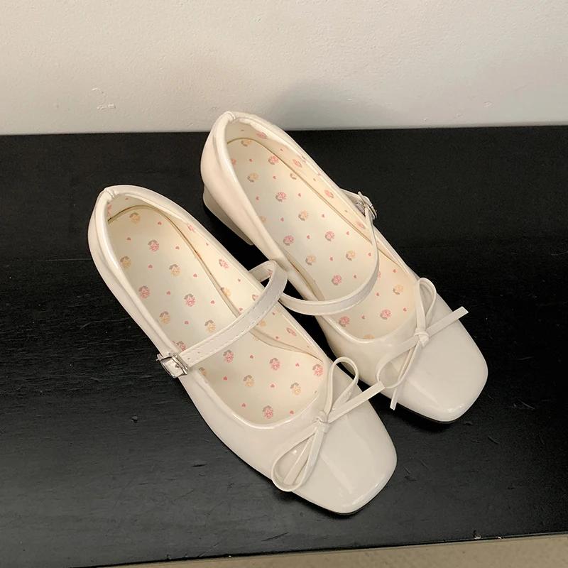 Fashion Women Mid Heel Pumps Patent Leather Women Mary Jane Shoes Fashion Shallow Butterfly-knot Shoes Spring Autumn Wedding Party Shoes