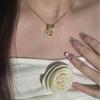 New Hollowed Out Gourd Necklace for Women, with A Light Luxury Design and A High-end Feel. Clavicle Chain and Exquisite Accessories