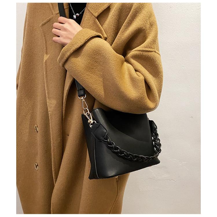 Women's Handbag Fashion Solid Color Versatile Retro Single Shoulder Crossbody Bag Underarm Bucket Bag