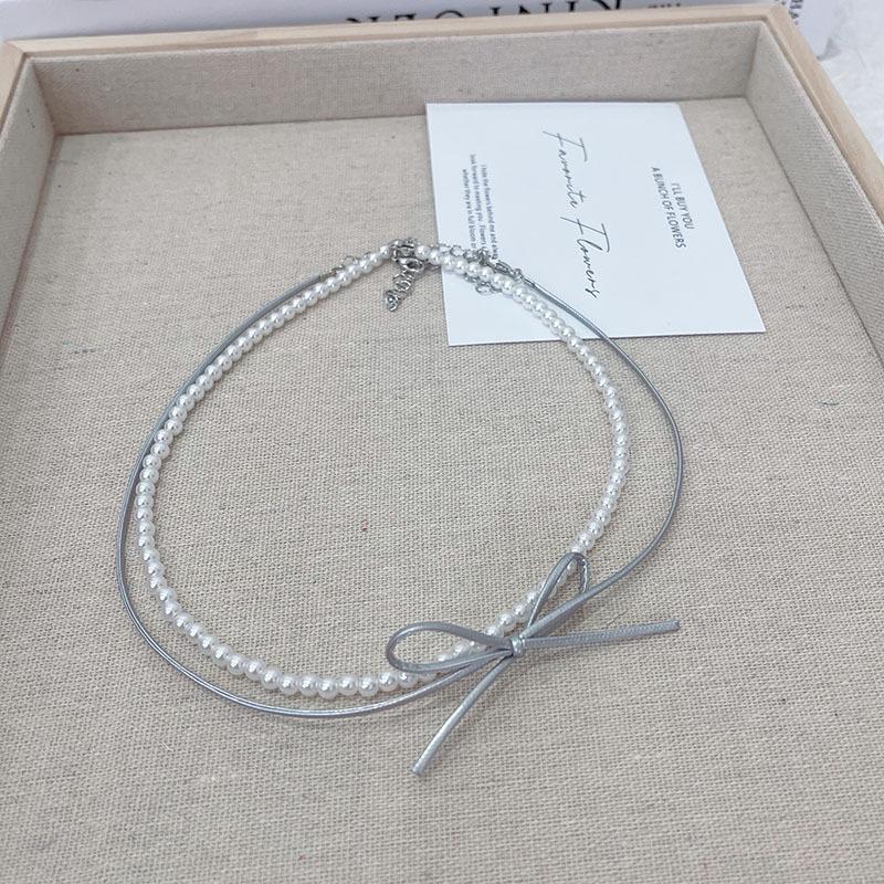 South Korea Dongdaemun New Double-layer Pearl Necklace High-end Niche Leather Bow Collarbone Chain Neck Chain