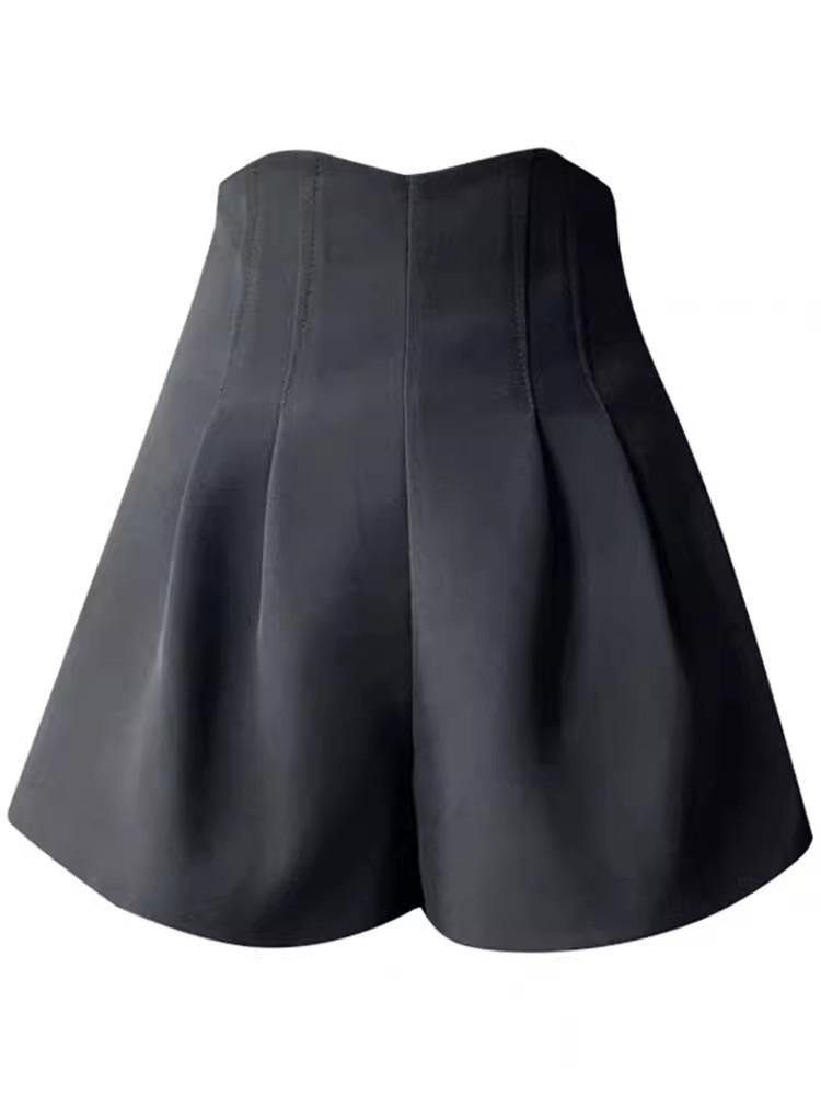 Women's Black Woolen High-Waist Wide-Leg Shorts - Petite Slim Fit Casual Suit for Spring