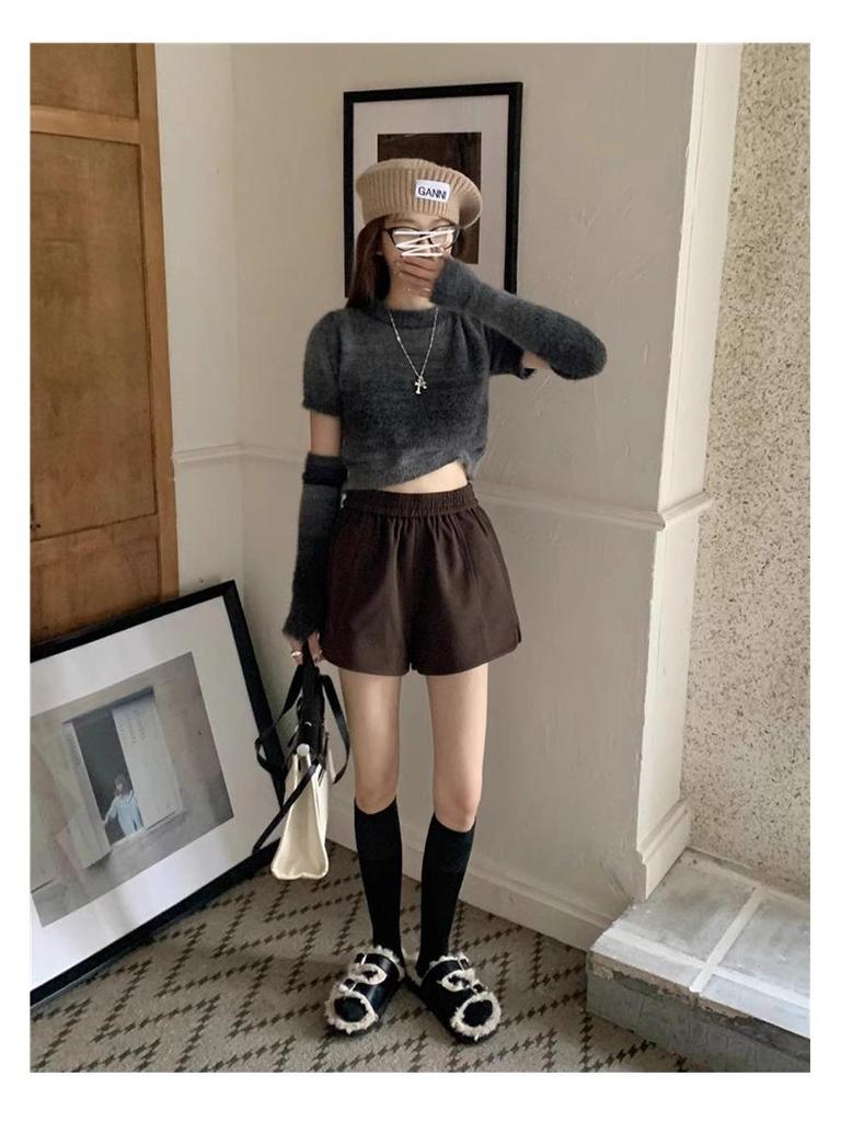 Women's Black Woolen High-Waisted Wide-Leg Shorts - 2025 Autumn/Winter Collection