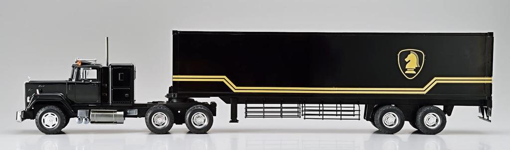 Aoshima Bunka Kyozai Filme Mecha Series Knight Rider Knight Foundation Trailer Escala Modelo de Plástico KR-05 1/28
