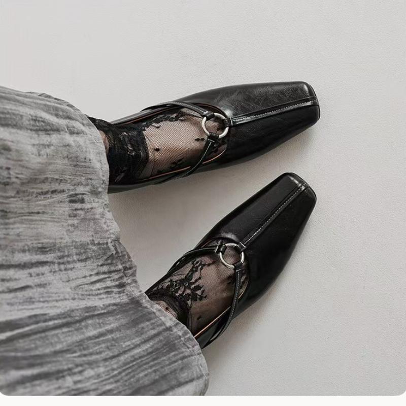 

Модный нишевый дизайн 2024 года, осенняя новинка, персонализированные ретро-туфли с мелким носком и низкими каблуками, туфли Мэри Джейн для женщин 35 чёрный