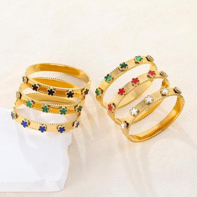 Bracelet Fermoir Trèfle à Quatre Feuilles en Acier Titane Plaqué Or - Style Européen & Américain, Sensation Mode Haut de Gamme