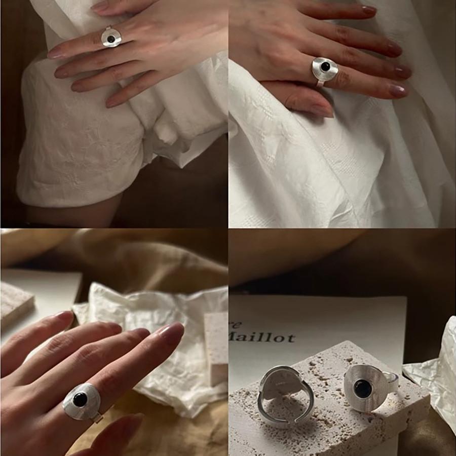 Womens Adjustable Elegant Black Agate Ring With Geometric Design In Style Minimalist