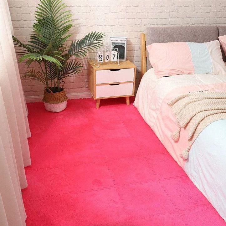 Maty podłogowe antypoślizgowe łączone – odporne na plamy, łatwe do czyszczenia, pełne pokrycie do sypialni/dla raczkującego dziecka.