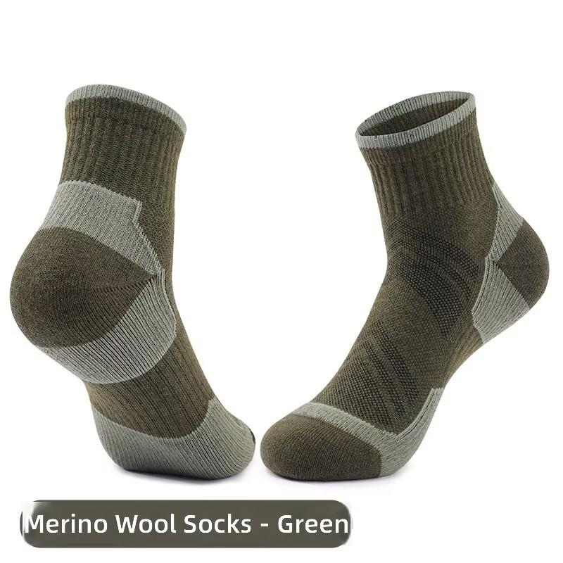Adult Crew Thickened Towel-Base Winter Hiking Climbing ODM Professional Athletic Seamless Socks Sweat-Absorbent Breathable