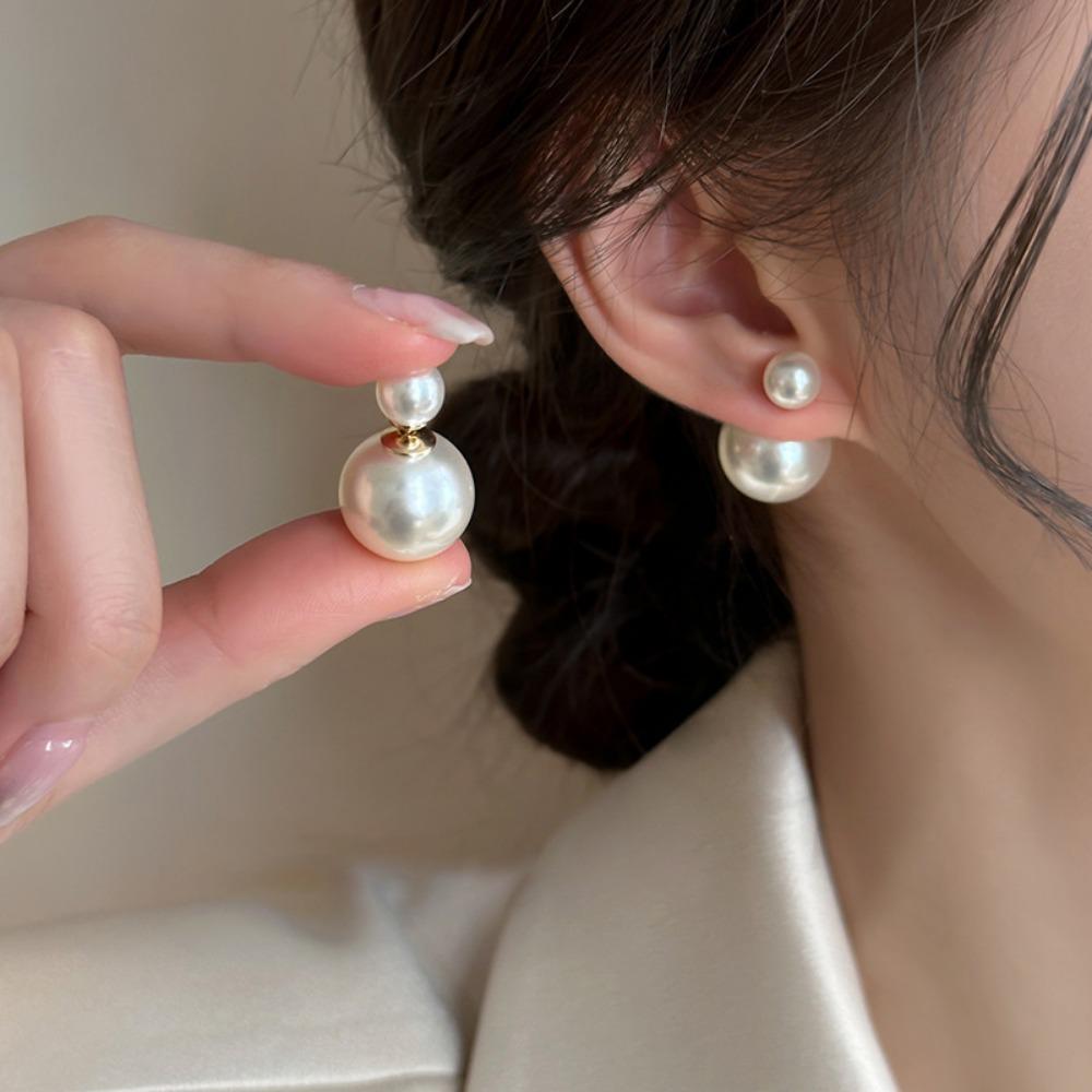 French Retro Flower Butterfly Pearl Fringed Earrings Light Luxury High-end Stud Earrings Niche Versatile Earrings Women