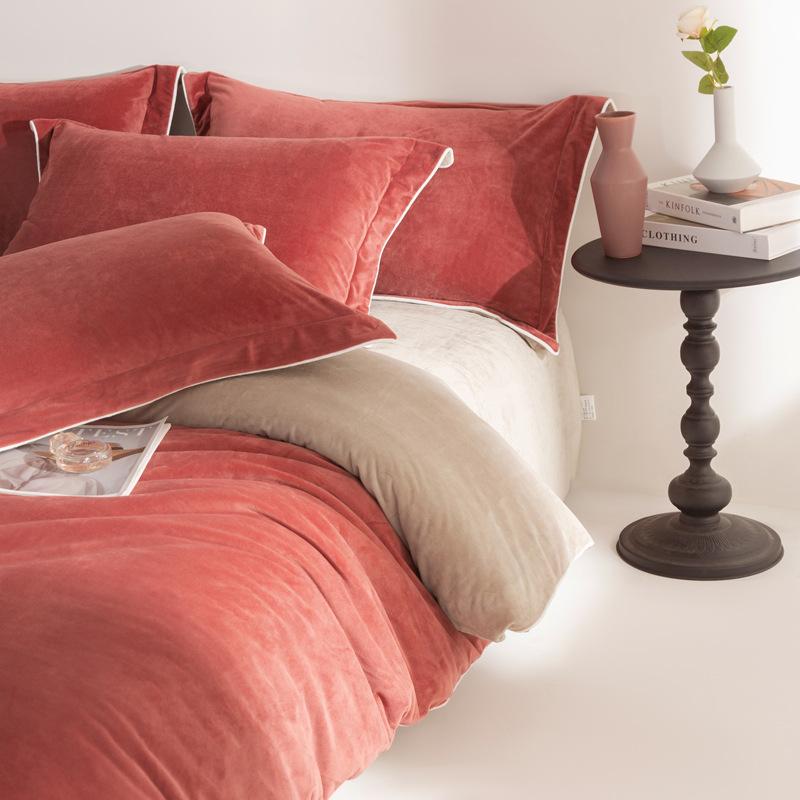 Winter and Autumn Bedding - Milk Fiber Quilt Set for Four Pieces