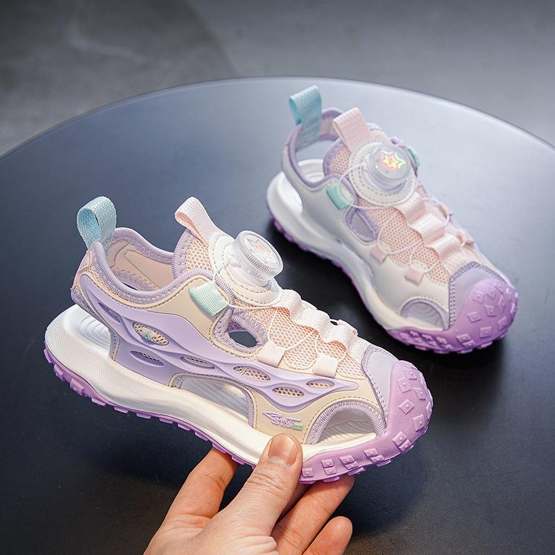 Boys Baotou sandals 2025 summer new middle and older children's beach shoes Baotou small sandals tide