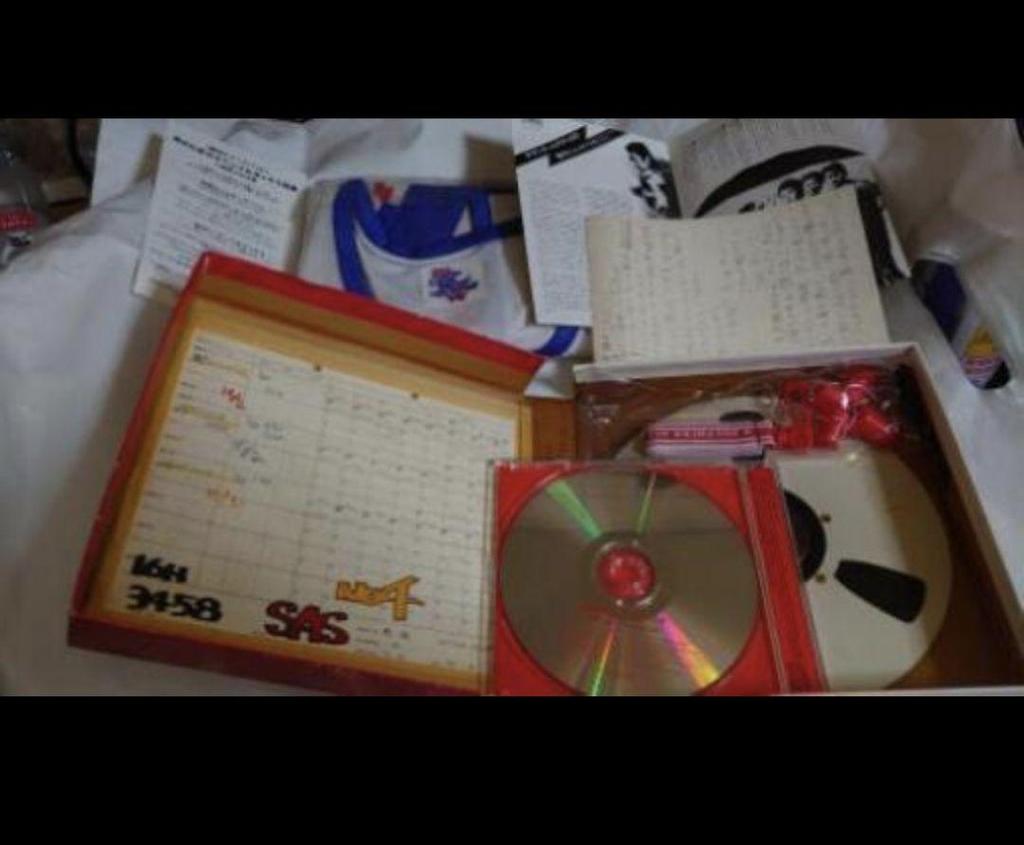 [USED] Southern All Stars Products with Bonus Items