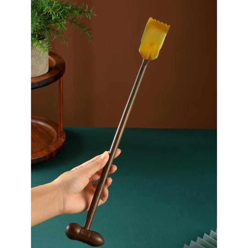 Tan Mujiang Wooden Back Scratcher & Massager Gift Set