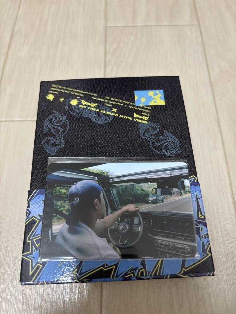 [USED] C&M Kyucheol, Mingyu, S.Coups album with Amazon trading card