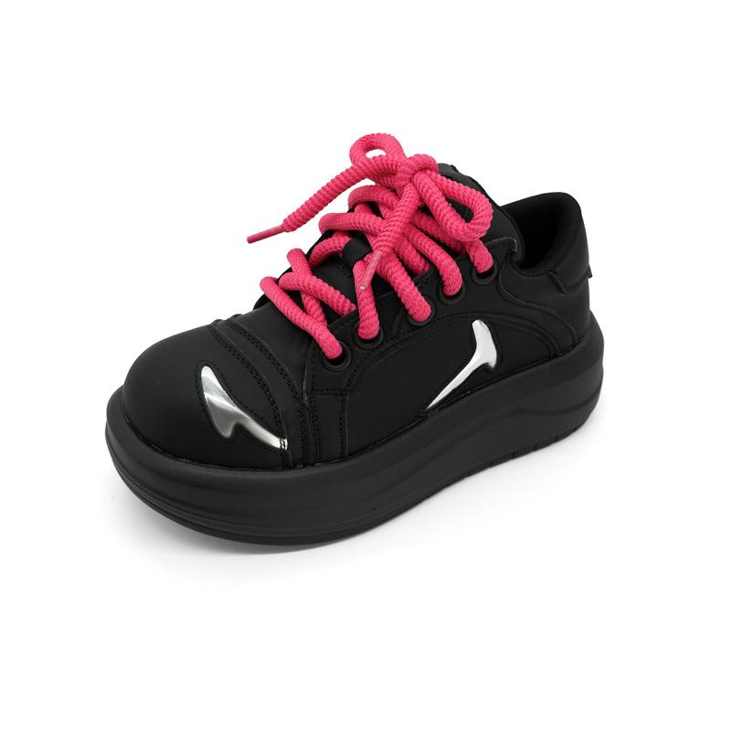 

Повседневная трендовая обувь 2025 новая дышащая весенне-осенняя универсальная повседневная трендовая обувь на высокой толстой подошве амортизация парная большая голова мужская 44