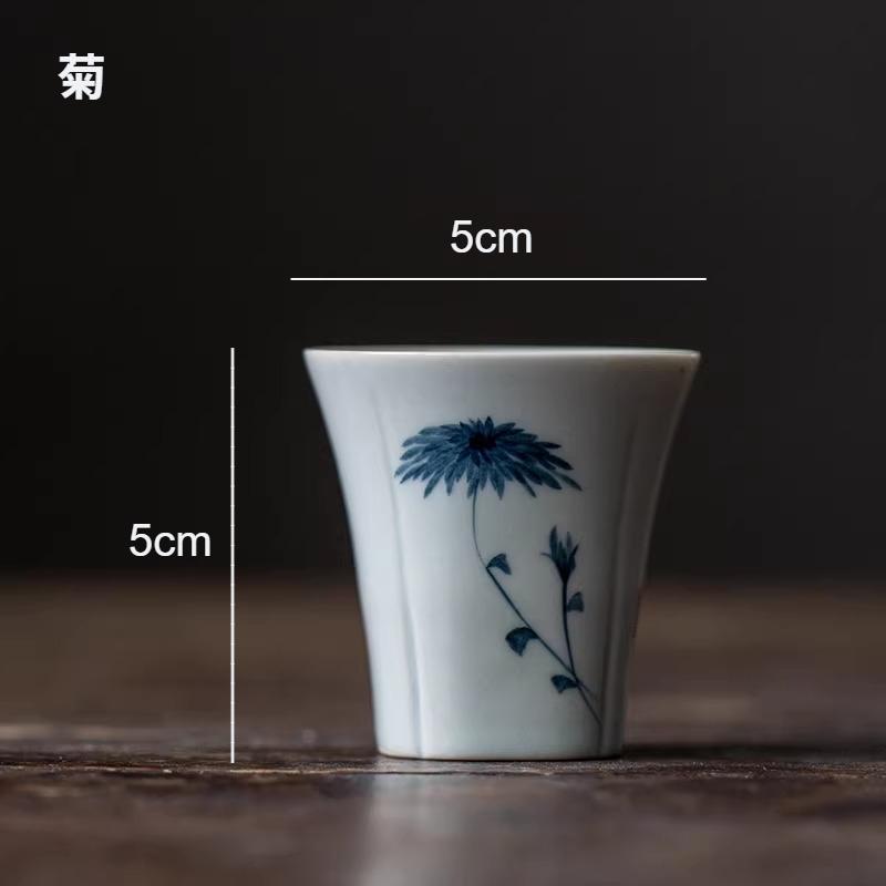 

50ml Blue and White Porcelain Antique Tea Cup Small Capacity Tea Cup Home Master s Cup Ceramic Teacup Kung Fu Drinking Utensils 50ml