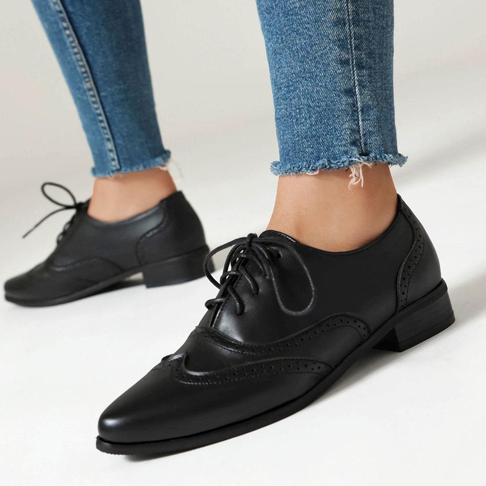 

Женские туфли-броги в стиле ретро с острым носком, весенние винтажные туфли на шнуровке с квадратным низким каблуком, большой размер 43 36