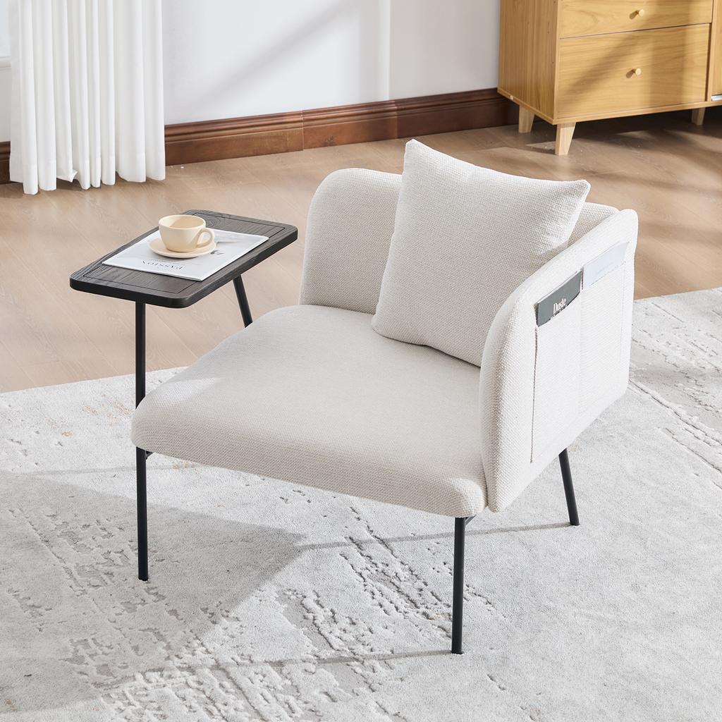 Poltrona individual moderna com encosto de tecido confortável e dois compartimentos de arrumação, complementada por uma mesa lateral prática.