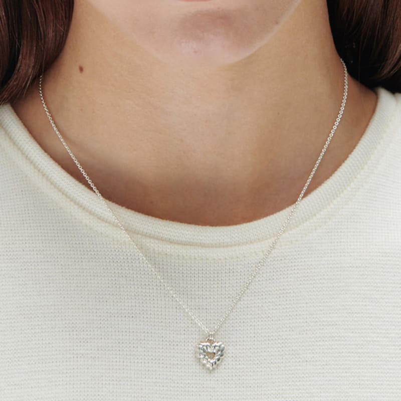 MATIAS Cushion Heart Necklace