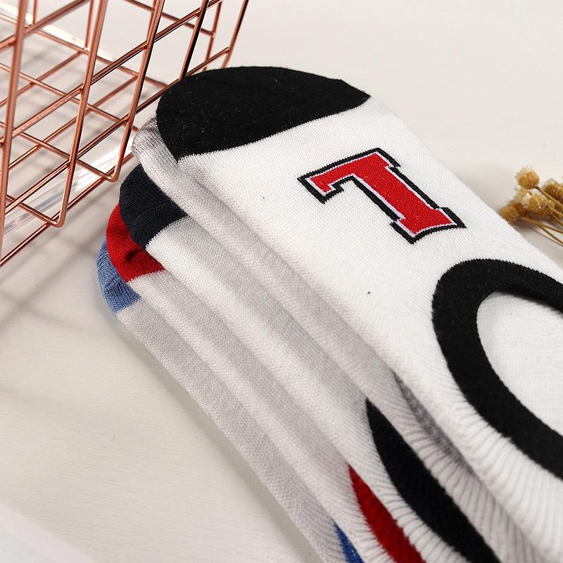 5 Pair/set Women Socks Invisible Silicone Non Slip Boat Socks Funny Cute Cartoon Letter Print Sock