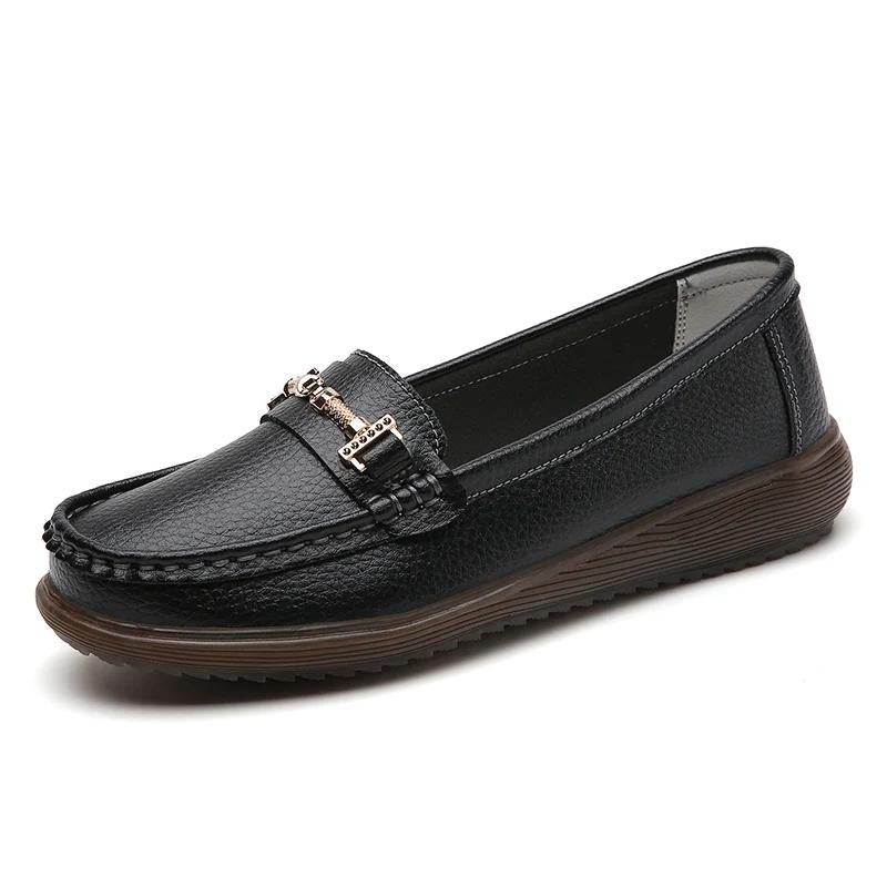 Slip-on Loafers Female Boat Shoes  New Spring /autumn Women Flats Genuine Leather Moccasins Woman Casual Shoes Big Size