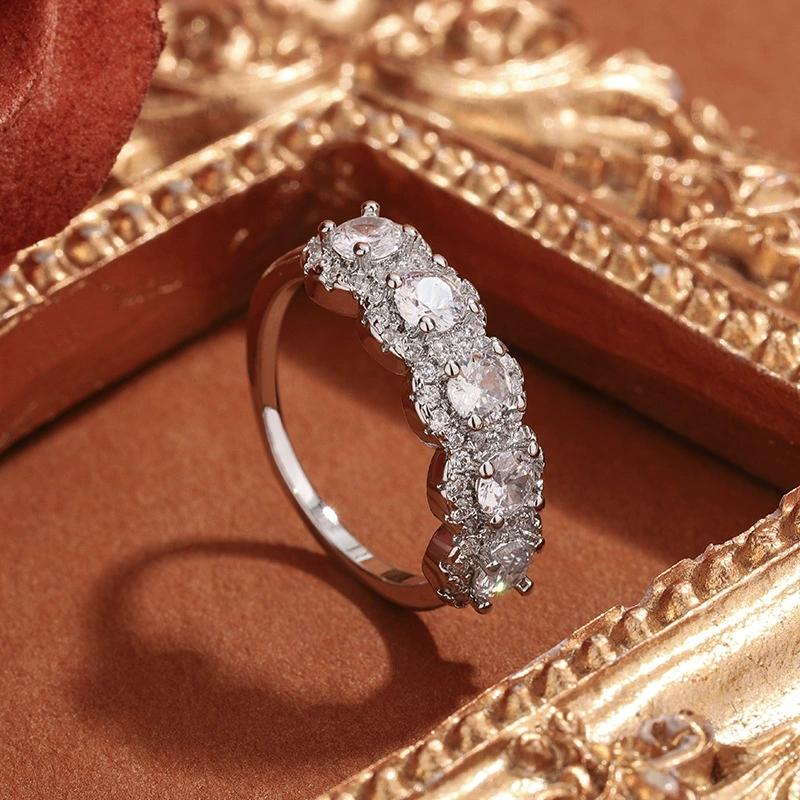 

Fashion Sterling Silver Luxury Female Round Zircon Ring Big Engagement Wedding Rings for Women Valentine s Day Gifts 10 срібний