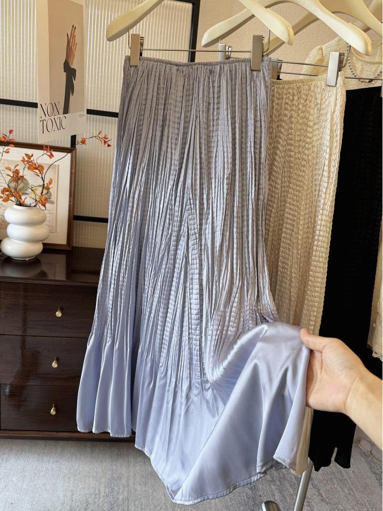 French High-End Black Satin Pleated Mermaid Skirt for Women - Spring New Arrival, Slimming A-line Design