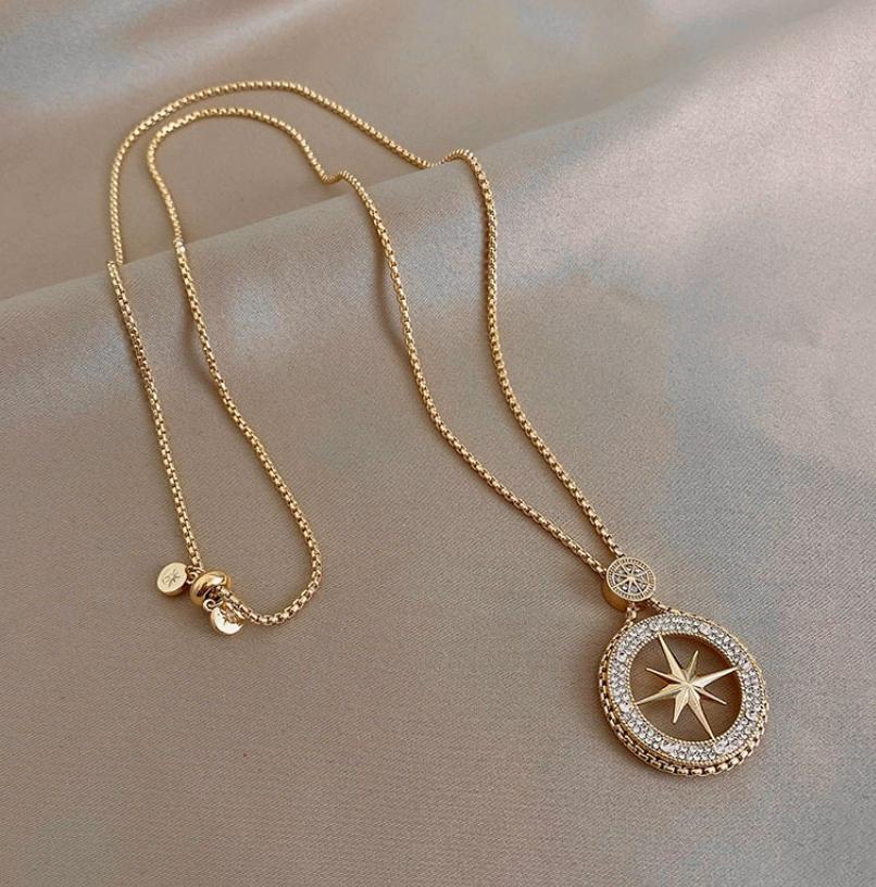 Elegant Winter Luxury Accessory Women's Trendy Sparkling Octagram Star Pendant Necklace Link Chain Long Layering Alloy Jewelry
