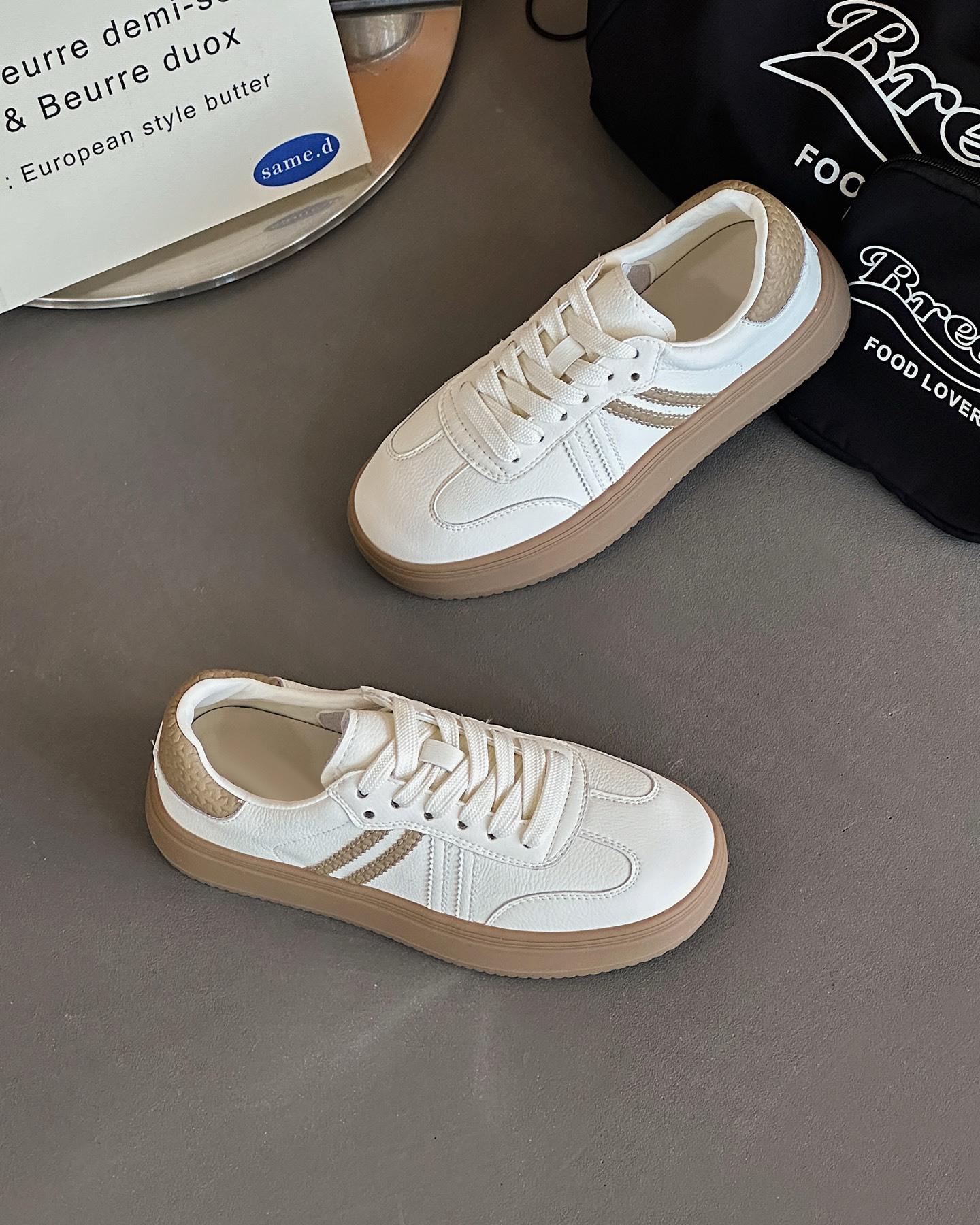 

Thick-soled soft-soled popular German training shoes women s 2025 summer new shoes versatile women s casual shoes German training shoes board shoes 35