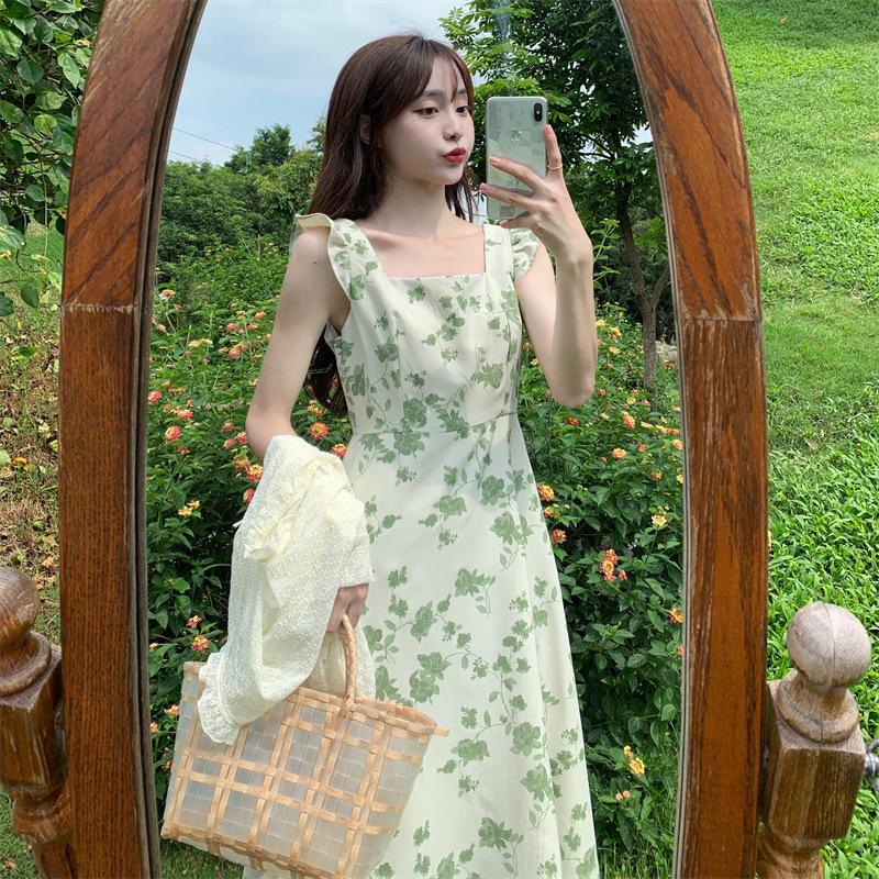 Women's French floral dress 2026 summer new square collar waist thin small fresh medium and long skirt