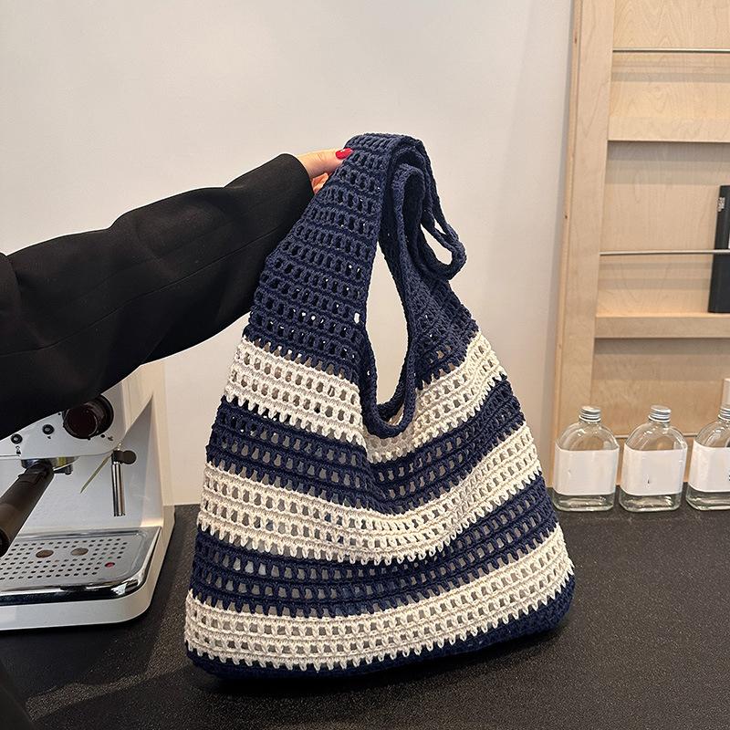 Yogodlns Gewebte Damen-Schultertaschen Damen Streifen Designer Gestrickte Zopf-Handtaschen Tragetasche Sommer Strand Shopper Geldbörsen
