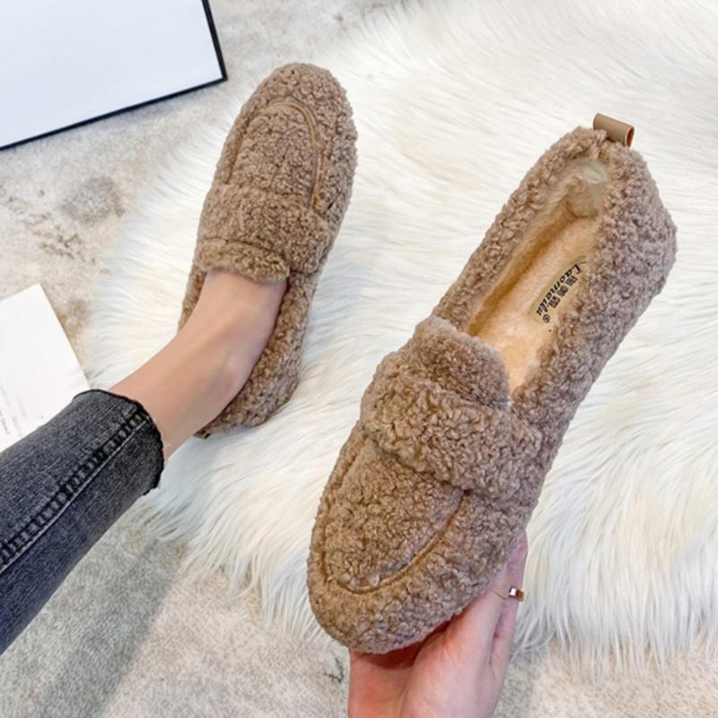 Fashion 2025 Winter New Lady Flat Outside Wearing Warm Cotton Shoes Comfy Velvet Lazy Loafers Thick Soled Big Size Shoes Mujer Zapatos