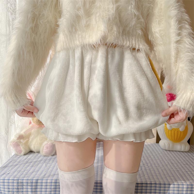Japanese Lolita Style Autumn Winter Women Cute Shorts High Waist White Lantern Shorts Contrast Color Warm Bloomers With Tail Cosplay Costume