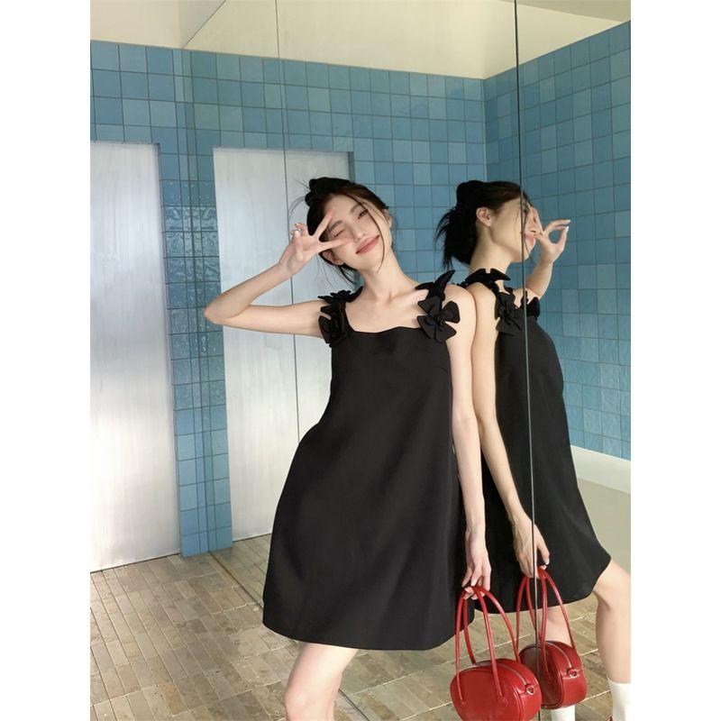 Kumikumi Sweet Style Three-Dimensional Flower Sling Dress Women Summer Temperament Black Slimming A- Line Skirt Short Dress