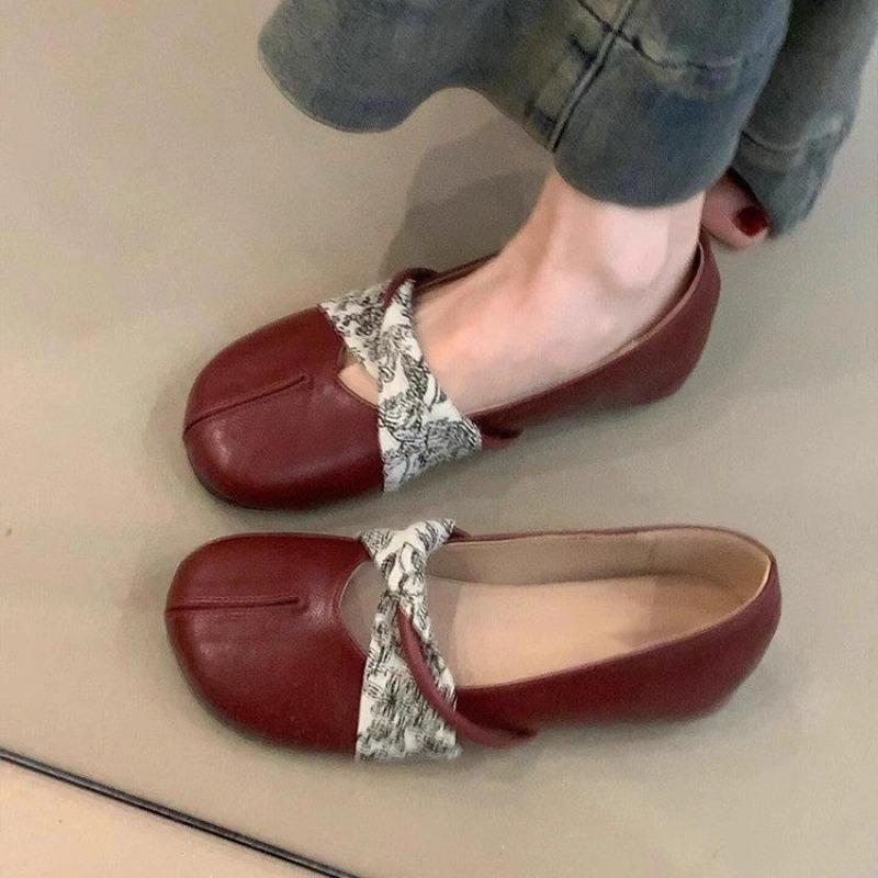 Faux Leather Silver Flat Bottom Inner Height Increase Light Mouth Ballet Single Shoes Women's Versatile Mary Jane Small Leather Shoes