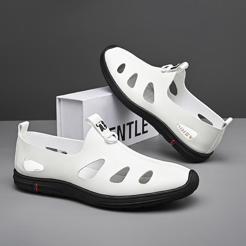 Fashion Solid Color Hallow Breathable Leather Sandals for Men Summer New Designer Casual Shoes Male Light Fashion Sandals Man