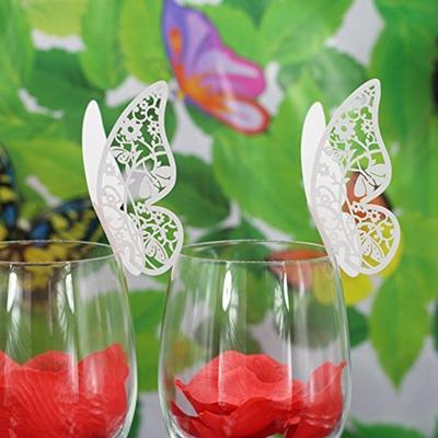 Neue Nette Tisch Mark Wein Glas Karten Favor Schmetterling Name Ort Party Hochzeit dekoration lieferungen 20 stücke