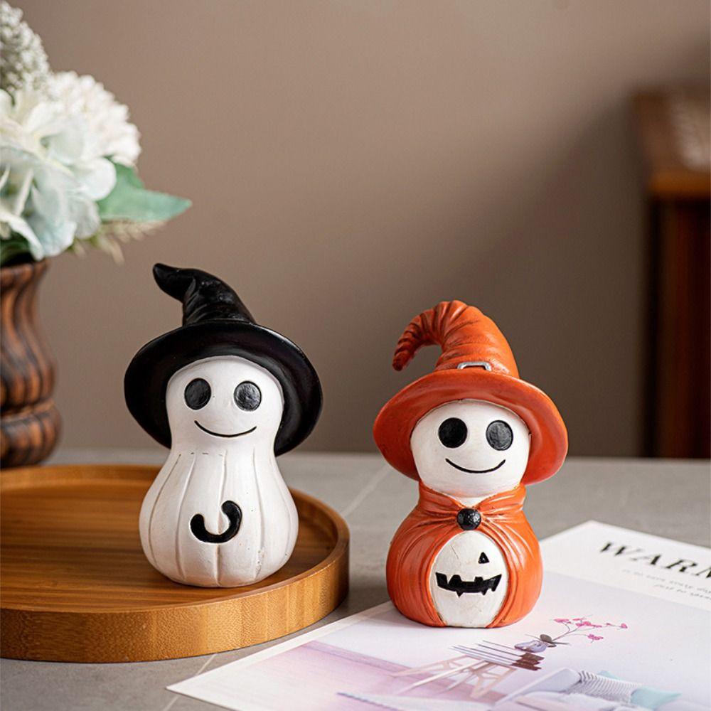 Handicraft Spooky Creat Resin Ornaments Halloween Themed Smiling Wizard Figurine  Festival Decor