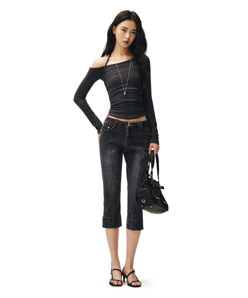 Deketeuumeon Seamed Low Rise Capri Jeans Dcwpt024Black